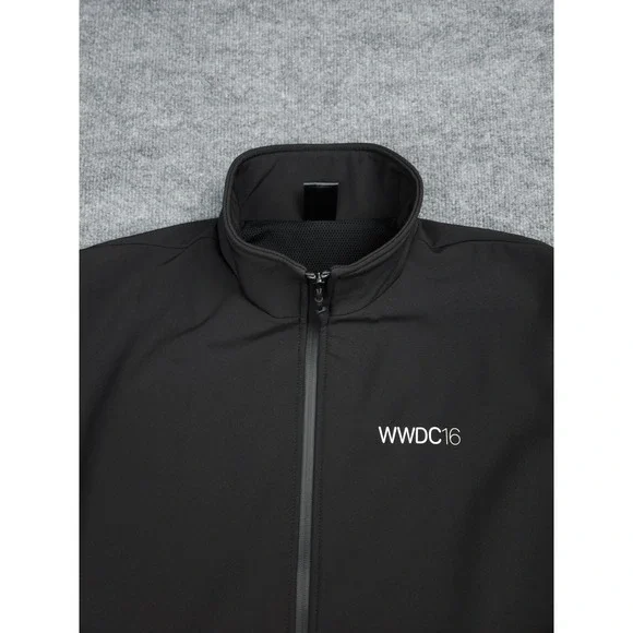Apple WWDC16 Windbreaker Jacket Men's Large Black Full Zip High Neck